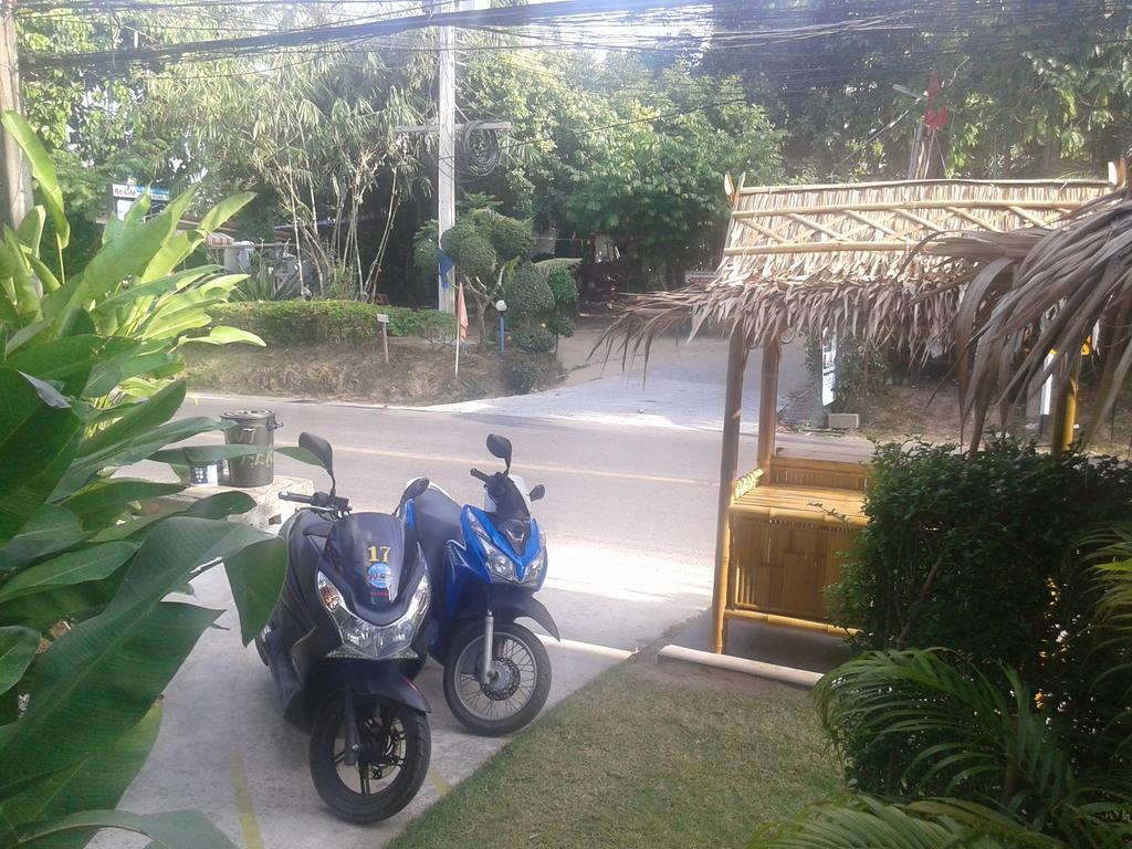 But Different Phuket Boutique Hotel Nai Harn Екстер'єр фото