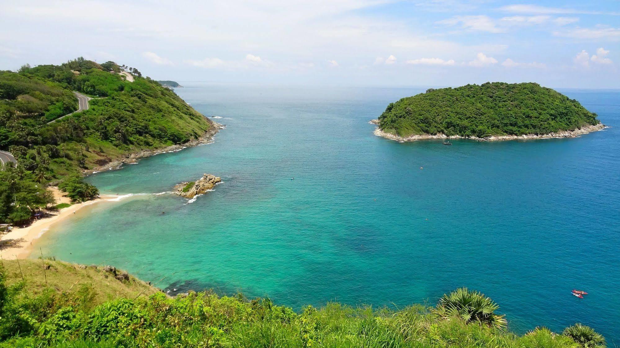 But Different Phuket Boutique Hotel Nai Harn Екстер'єр фото