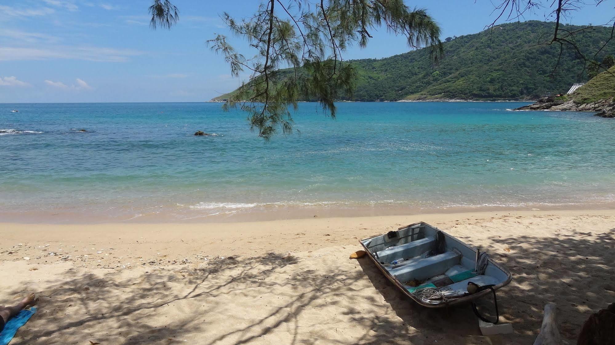 But Different Phuket Boutique Hotel Nai Harn Екстер'єр фото